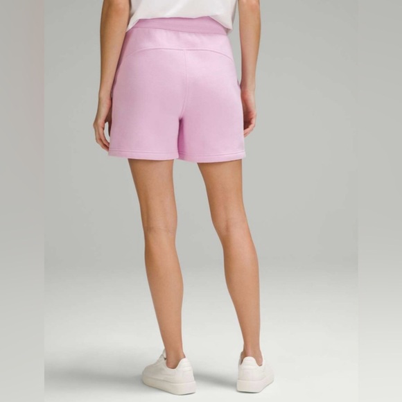 lululemon athletica Pants - Lululemon Scuba High-Rise Short 5"